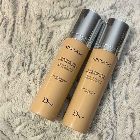 Dior Airflash Spray Foundation - Picture 1 of 3